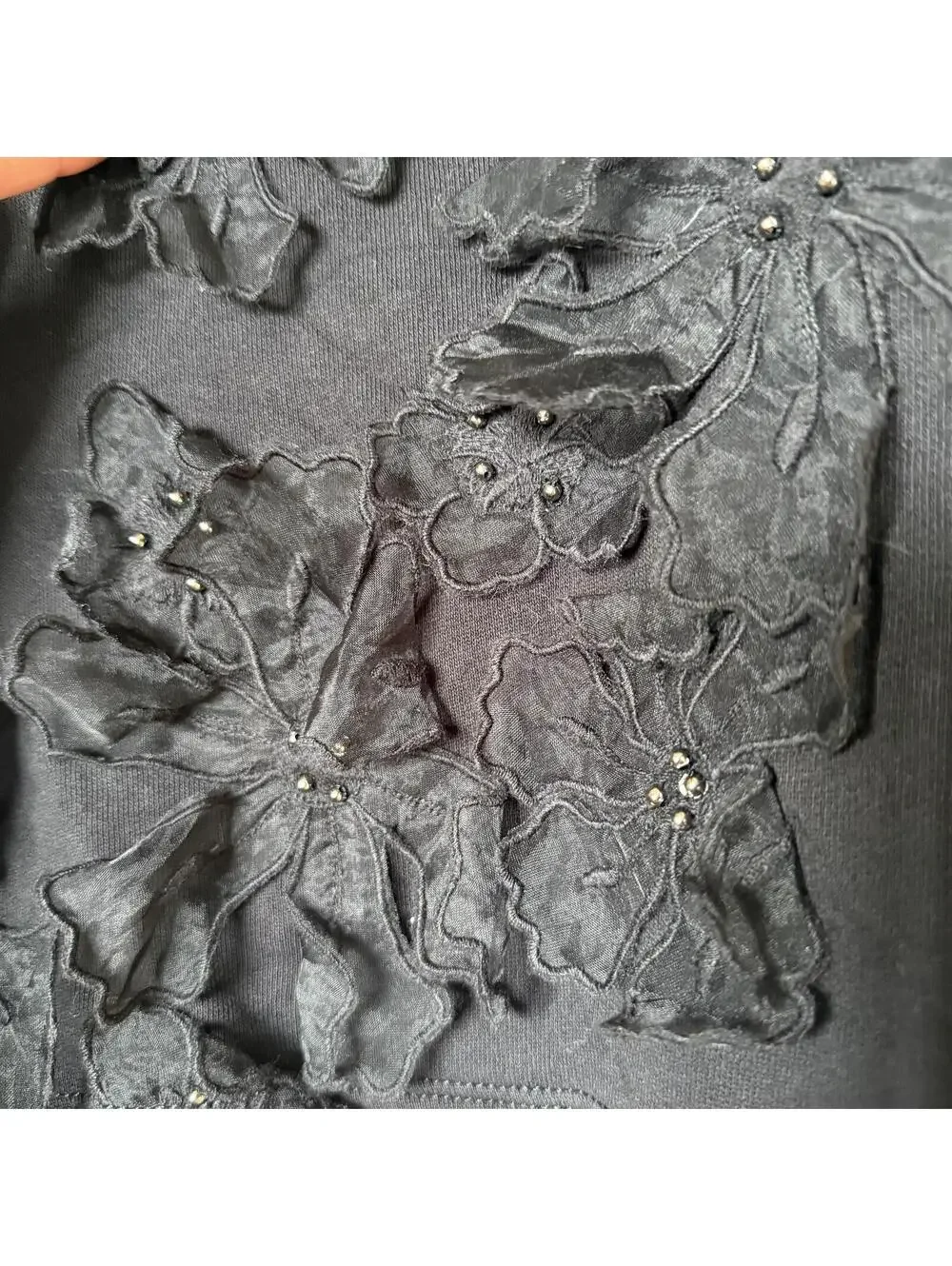 Anthropologie Black 3D Floral Appliqué Boxy Sweatshirt NWT Small Lightweight - Picture 6 of 8